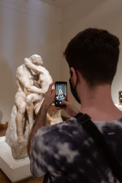 El beso, obra realizada especialmente por Rodin como obsequio para el museo