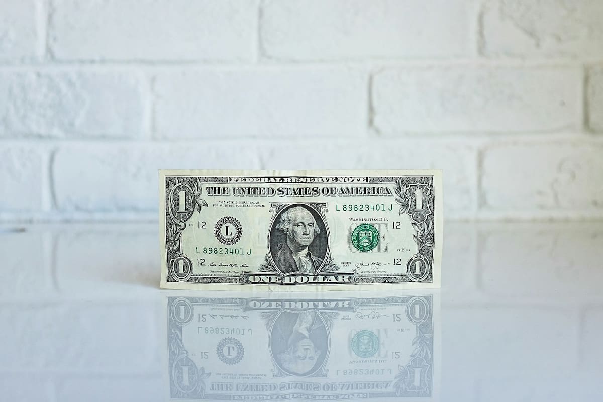 El billete de un dólar que puede valer hasta 150 mil dólares debido a un error de impresión