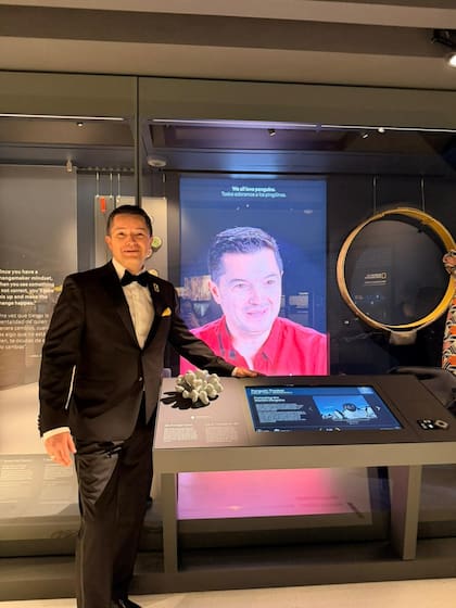 El biólogo argentino Pablo García Borboroglu, en el Museo de Exploración de National Geographic, en Washington.