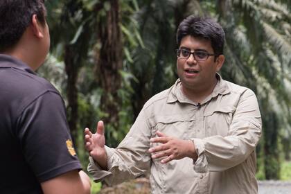 El biólogo boliviano Carlos Zambrana-Torrillos