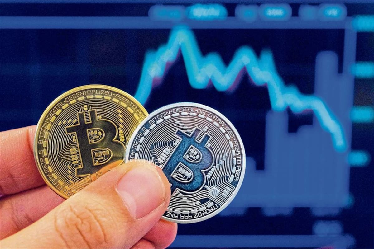 El bitcoin cayó un 30% y luego subió un 25%