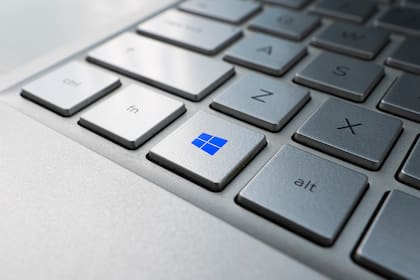 El Bloc de notas de Windows suma un autocorrector y un buscador de sinónimos