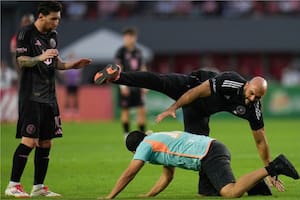 El blopper que protagonizó -y expuso- a Yassine Cheuko, guardaespaldas de Lionel Messi