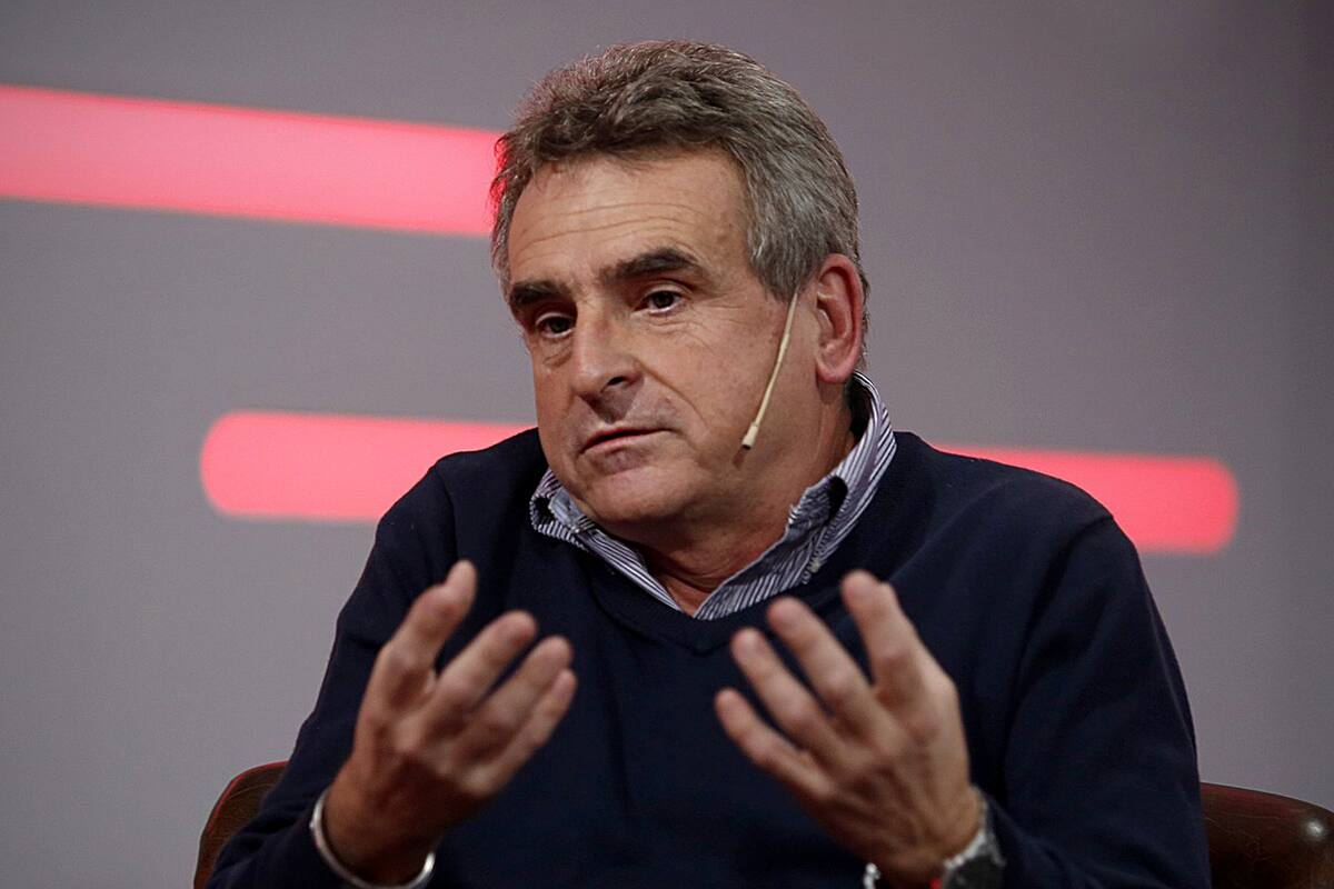 El bloque de diputados nacionales liderado por Agustín Rossi difundió un comunicado en el que instó una "solución pacífica y democrática"