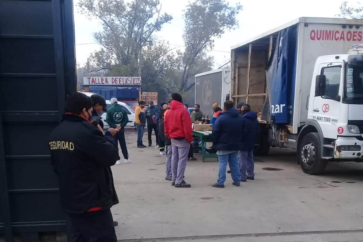 El bloqueo de Camioneros en Química Oeste, en 2021