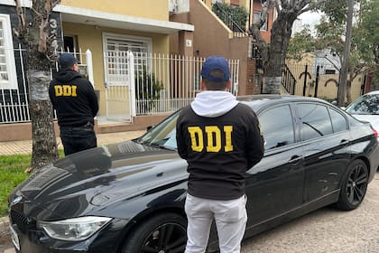 El BMW 328i de Leonardo Viqueira, secuestrado por personal de la DDI