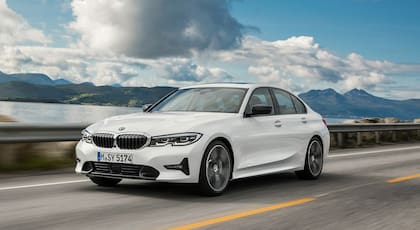 El BMW 330i SportLine