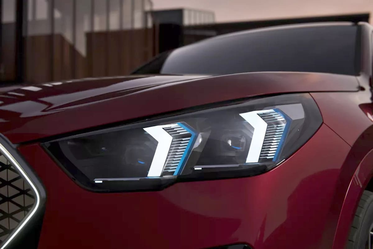 El BMW iX2 bajó US$33.000