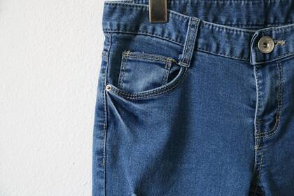 El bolsillo pequeño fue creado para llevar objetos valiosos y pequeños (Foto: Pixabay)