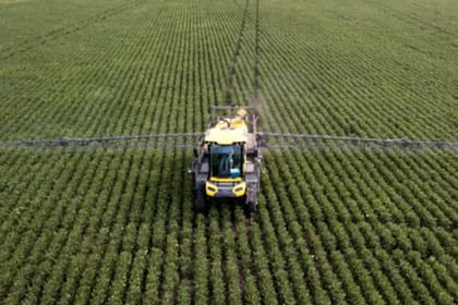 El boom sojero en Argentina sacó a muchos de la pobreza, pero cuando pasó la bonanza y volvieron los problemas económicos, se vio que no era una solución a largo plazo