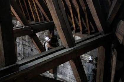 La catedral parisina estaba siendo sometida a trabajos de restauración