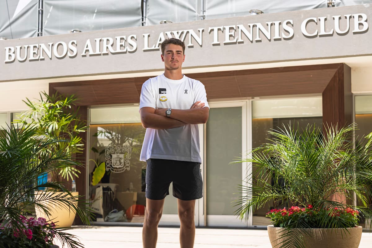 El brasileño João Fonseca durante una entrevista con LA NACION en el ATP de Buenos Aires, torneo que ganó en 2025