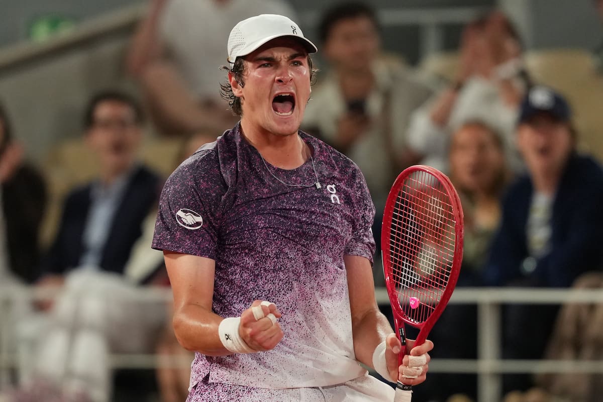 El brasileño Joao Fonseca es el único tenista sudamericano que sigue en carrera por el título en Roland Garros