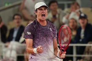 El brasileño Joao Fonseca es el único tenista sudamericano que sigue en carrera por el título en Roland Garros