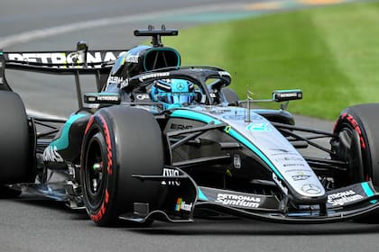 El británico George Russell, de Mercedes, sacó una diferencia abismal en la clasificación y se quedó con la pole position