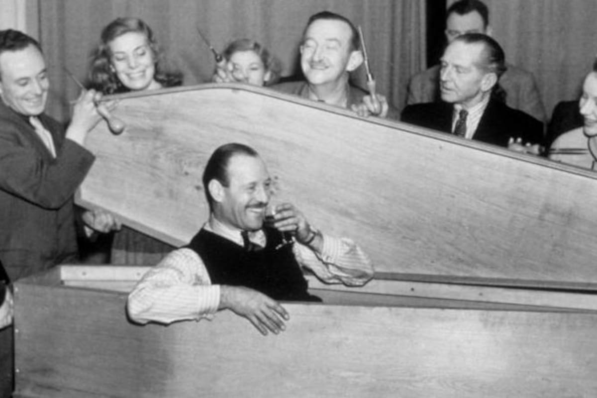 El británico Maskelyne llevó sus conocimientos sobre el ilusionismo y el engaño al campo de batalla.