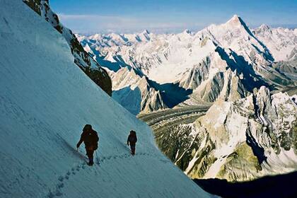 El Broad Peak, de 8047 metros, ocupa el duodécimo lugar entre las montañas más altas del mundo, situada en el Himalaya paquistaní
