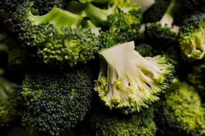 El brócoli es una de las verduras menos consumidas en Argentina por la falta de conocimiento para cocinarla
