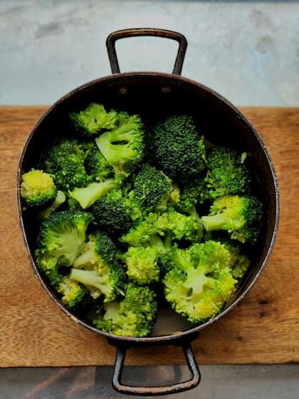 El brócoli se destaca como una de las más completas y beneficiosas entre todas las opciones vegetales