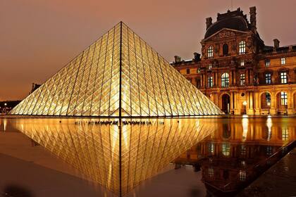 El bronce de Lascuta se encuentra exhibido actualmente en el Museo del Louvre