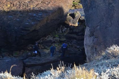 El brutal homicidio ocurrió en la Playa Cavendish, una zona de acantilados, conocida como Cueva de los Leones