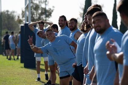 El buen clima del plantel antes del partido ante Gales