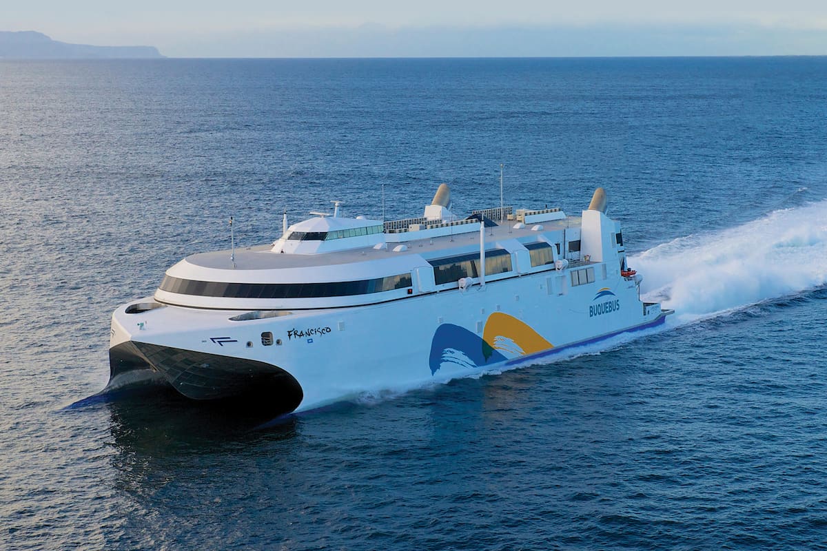 El buque Francisco, de Buquebus