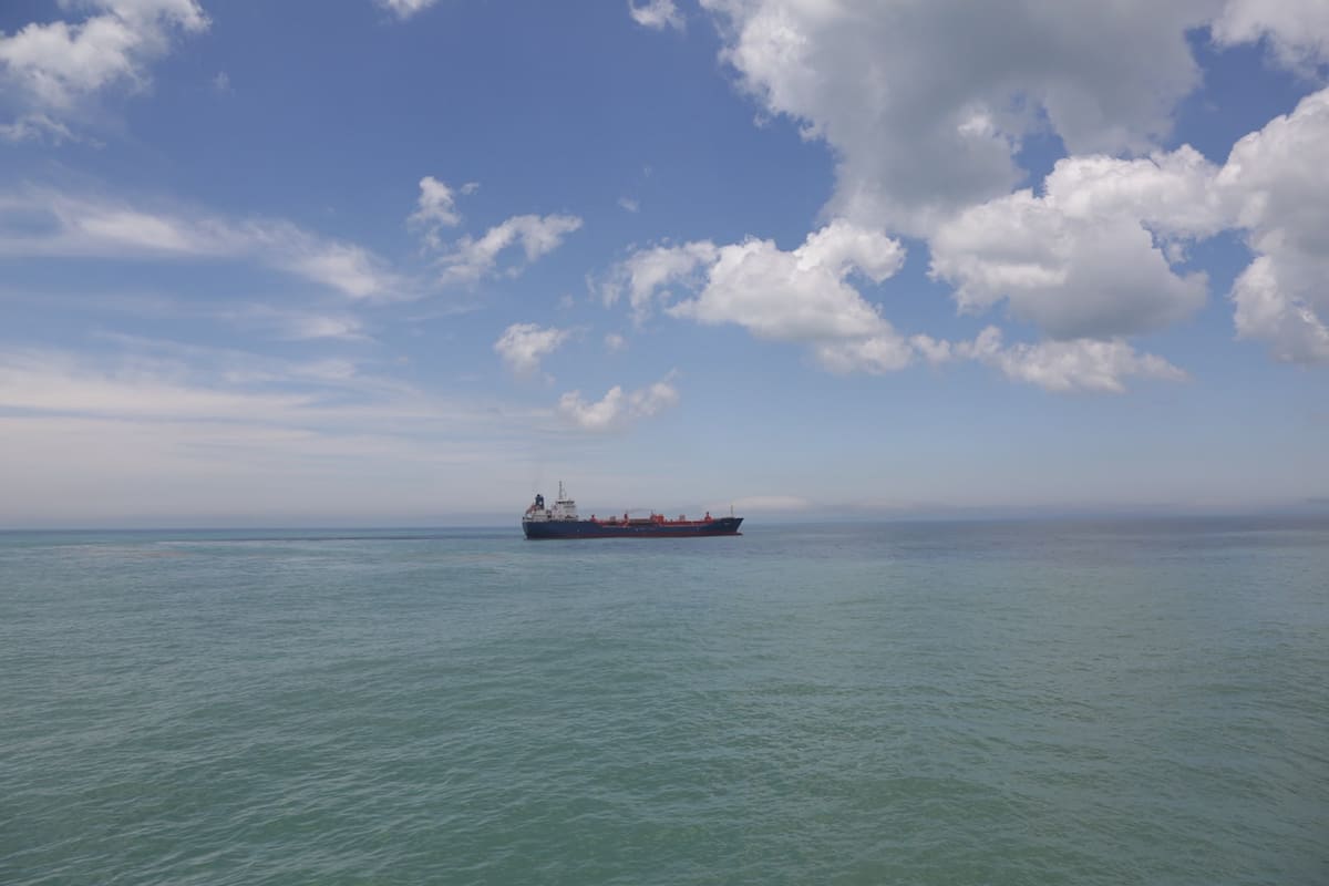 El buque “Hai Xiang 2”, de bandera de Vanuatu, fue detectado mientras operaba dentro de la Zona Económica Exclusiva Argentina