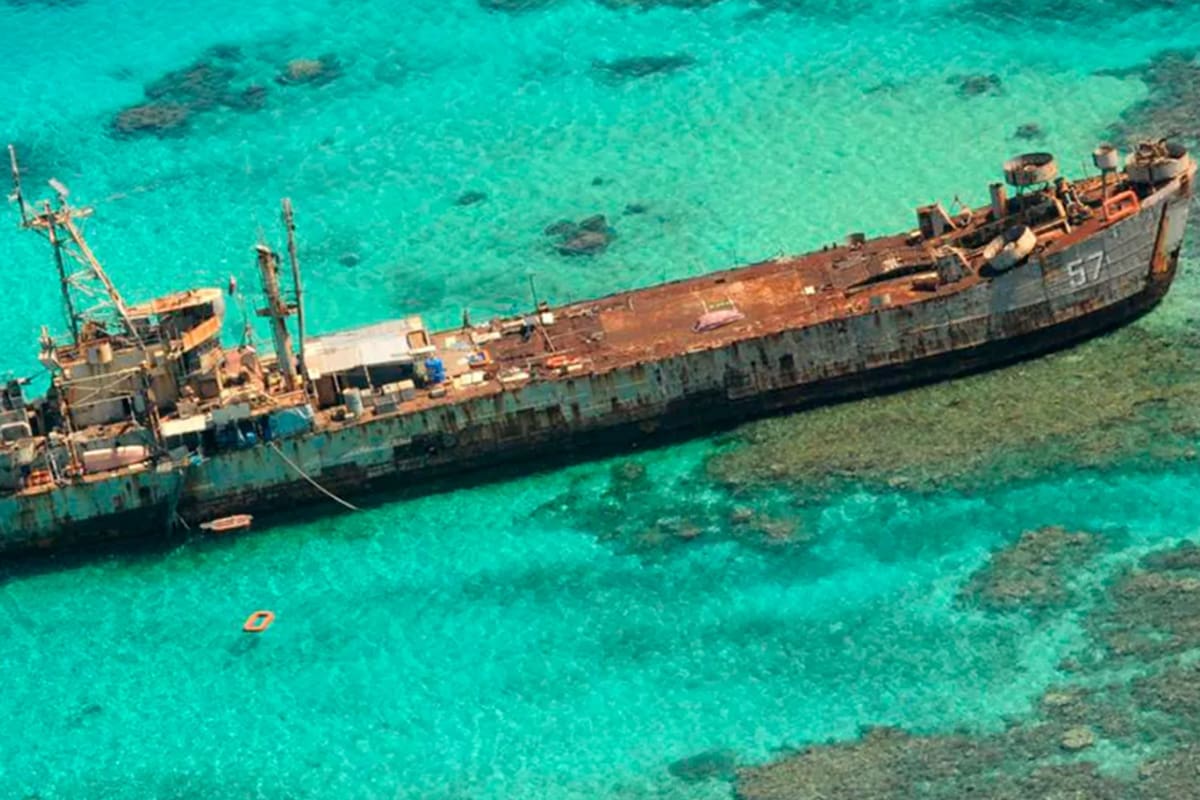 El buque Sierra Madre tiene casi 80 años de historia.