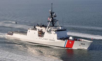 El buque USCG Cutter James arribará con una tripulación de 150 efectivos