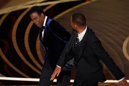 El cachetazo de Will Smith a Chris Rock que disparó una de las más fuertes controversias de toda la historia del Oscar