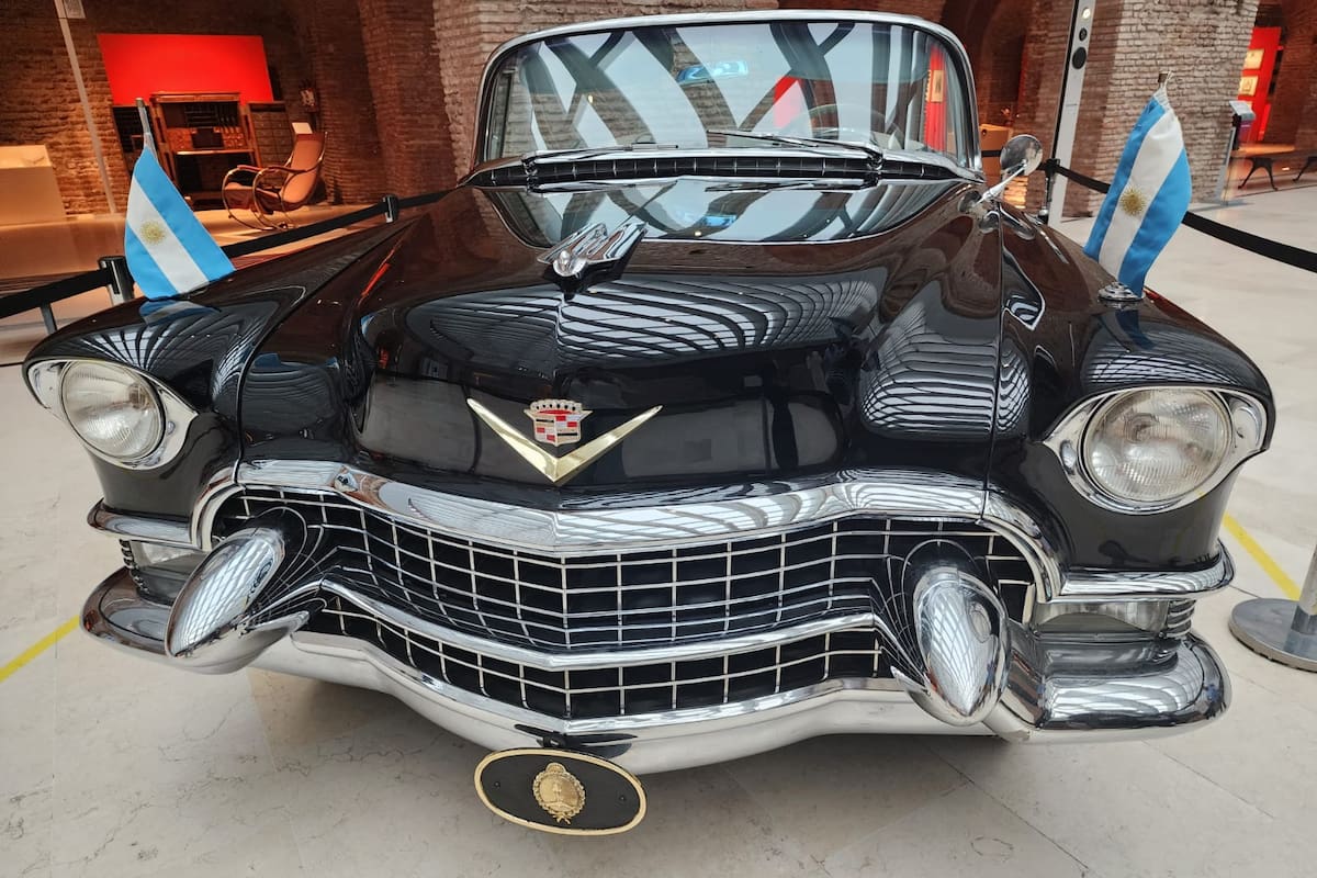 El Cadillac presidencial en el Museo del Bicentenario