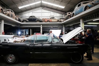 El Cadillac Presidencial: la historia del auto que involucra desde Perón a Macri