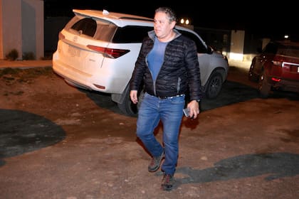 El Calafate: La Policía de Santa Cruz continuaba esta mañana en la búsqueda del empresario Fabián Gutiérrez, exsecretario de la vicepresidente Cristina Fernández de Kirchner, quien se encuentra desaparecido en esta ciudad desde el miércoles pasado.