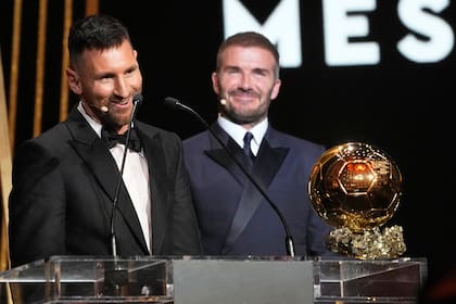 El cálido mensaje de David Beckham le dedicó a Lionel Messi (AP Foto/Michel Euler)