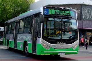 Una clásica línea de colectivos extenderá su recorrido y conectará Aeroparque con Devoto y Núñez