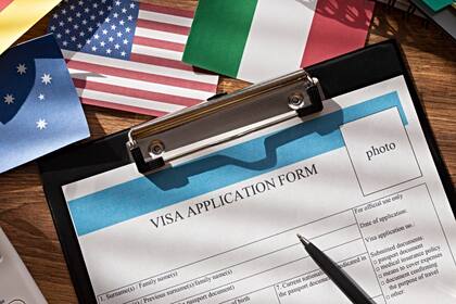El cambio fue realizado para aquellos migrantes que se encuentran en medio de procesos de asilo o refugio que deseen la green card o la naturalización