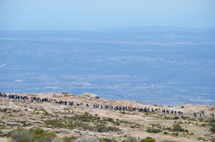 El Camino de Brochero atraviesa las Altas Cumbres, con paisajes asombrosos