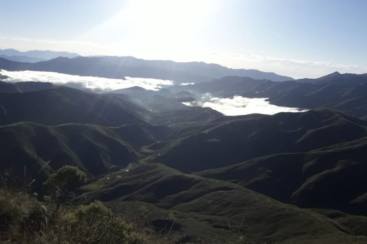 El camino de montaña en Santa Victoria Oeste, Salta