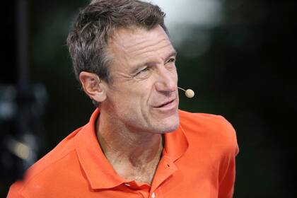 El campeón de Grand Slam y analista de Eurosport, Mats Wilander de Suecia, comenta el partido en el US Open 2015 en el Billie Jean King National Tennis de Nueva York.