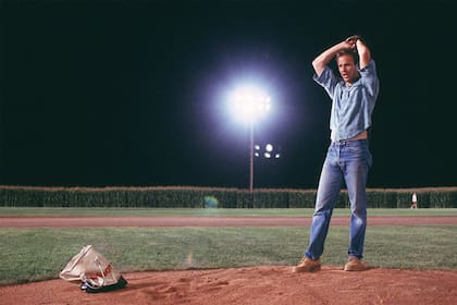 El campo de los sueños (Field of Dreams), la película protagonizada por Kevin Costner, inmortalizó un campo de beisbol en Iowa