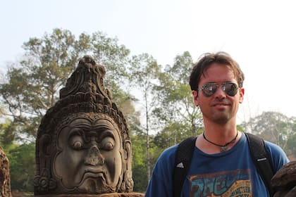 El canadiense Craig Sowerby enseña en su nuevo libro a vivir de los programas de viajero frecuente