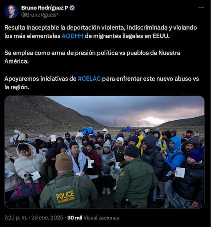 El canciller cubano, Bruno Rodríguez, escribió un critico mensaje sobre la deportación masiva de la administración de Trump