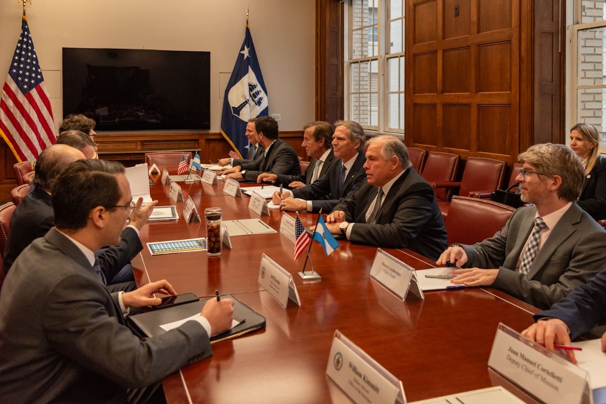 El canciller Gerardo Werthein reunido con los funcionarios de la Secretaría de Comercio estadounidense
