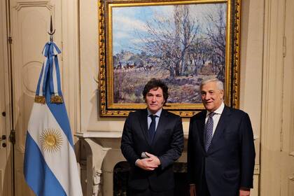 El canciller italiano Tajani fue recibido por el presidente Milei, en Casa Rosada.