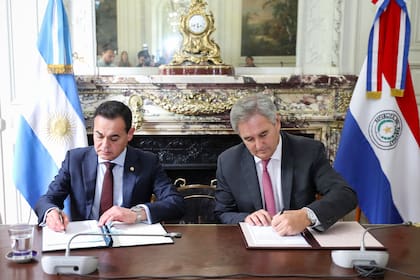 El Canciller Pablo Quirno y su par paraguayo, Rubén Ramírez Lezcano