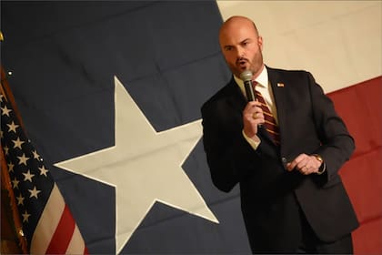 El candidato a Fiscal General de Texas, Aaron Reitz, expresó que quiere revocar la ciudadanía de Gene Wu, líder de los demócratas en la Cámara de Representantes estatal