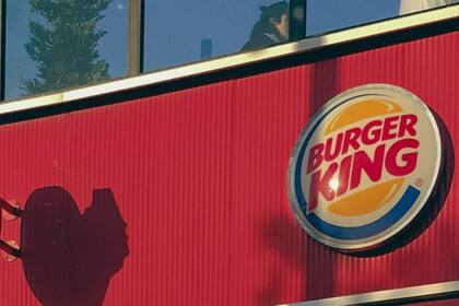 El candidato debe estar preparado para resolver problemas de electricidad, plomería y funcionamiento de equipos industriales