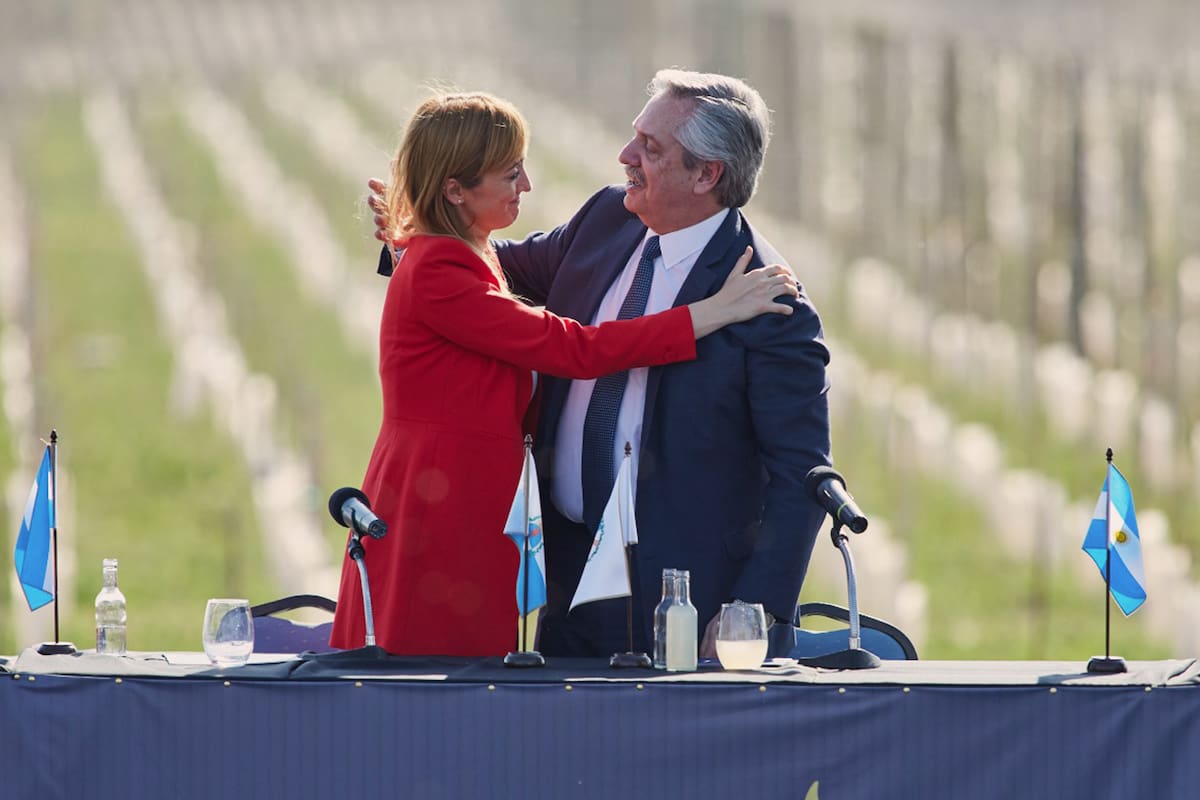 El candidato del Frente de Todos viajó para apoyar a Anabel Fernández Sagasti, que compite por la gobernación en las elecciones del domingo