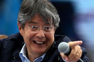Ecuador: Guillermo Lasso, el banquero que busca la presidencia por tercera vez
